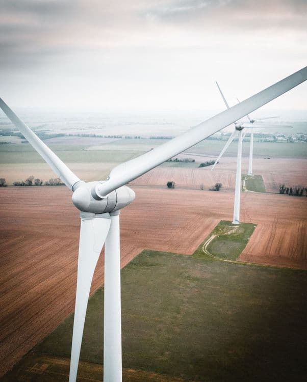 Gusty days to generate windfall for UK businesses